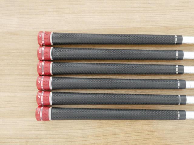 Iron set : Titleist : ชุดเหล็ก Titleist VG3 Forged (Japan Spec. ออกปี 2015) มีเหล็ก 5-Pw (6 ชิ้น) ก้านกราไฟต์ Mitsubishi Rayon VGi 60 Flex S