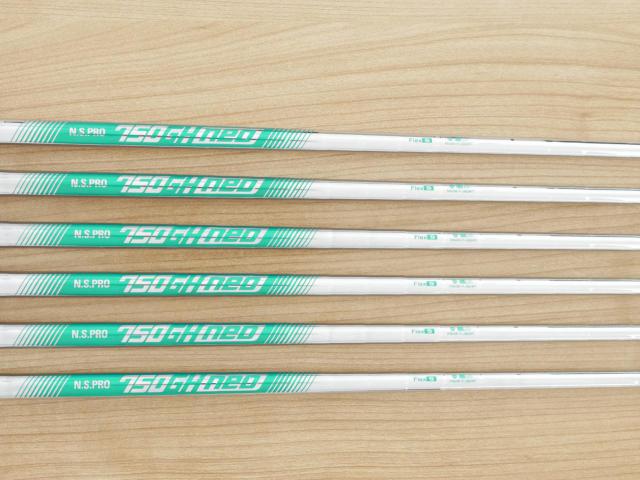 Iron set : Romaro : ชุดเหล็ก Romaro Ray Type R Plus Forged (ออกปี 2022) มีเหล็ก 5-Pw (6 ชิ้น) ก้านเหล็ก NS Pro 750 NEO Flex S