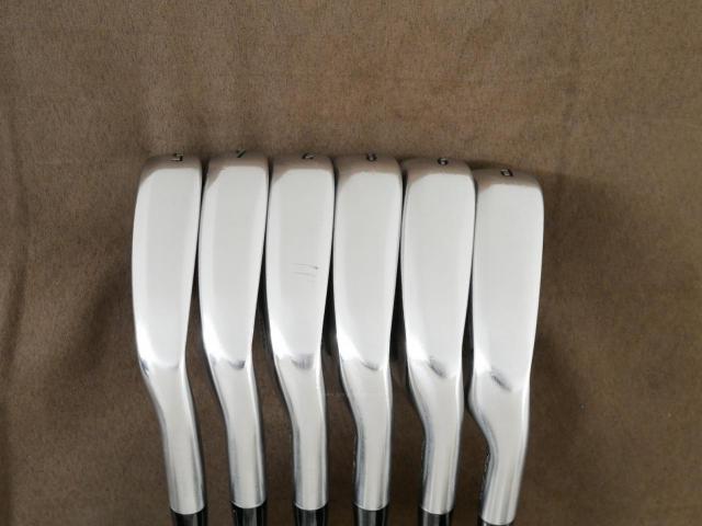 Iron set : Romaro : ชุดเหล็ก Romaro Ray Type R Plus Forged (ออกปี 2022) มีเหล็ก 5-Pw (6 ชิ้น) ก้านเหล็ก NS Pro 750 NEO Flex S