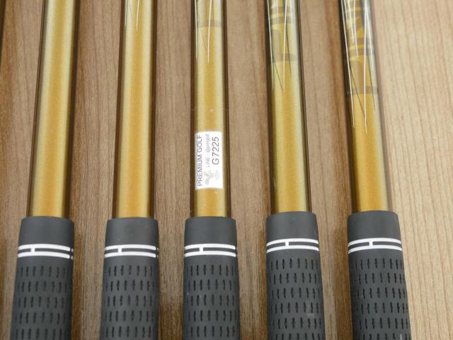 Iron set : Ping : ชุดเหล็ก Ping G700 (ปี 2019 Japan Spec. ใบใหญ่ ง่ายที่สุด ไกลที่สุดของ Ping) มีเหล็ก 5-Pw (6 ชิ้น) ก้านกราไฟต์ Ping ALTA J CB Flex R