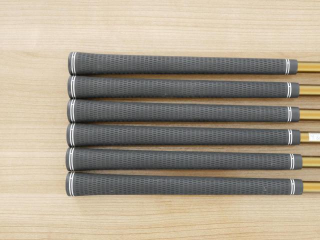 Iron set : Ping : ชุดเหล็ก Ping G700 (ปี 2019 Japan Spec. ใบใหญ่ ง่ายที่สุด ไกลที่สุดของ Ping) มีเหล็ก 5-Pw (6 ชิ้น) ก้านกราไฟต์ Ping ALTA J CB Flex R