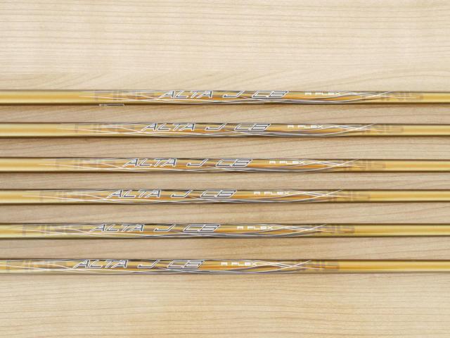 Iron set : Ping : ชุดเหล็ก Ping G700 (ปี 2019 Japan Spec. ใบใหญ่ ง่ายที่สุด ไกลที่สุดของ Ping) มีเหล็ก 5-Pw (6 ชิ้น) ก้านกราไฟต์ Ping ALTA J CB Flex R