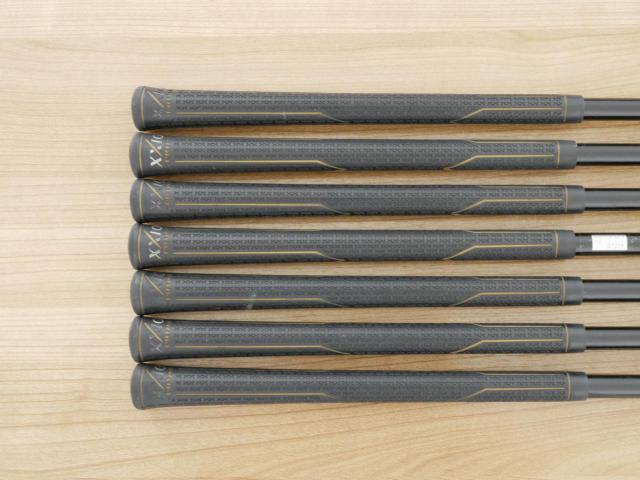 Iron set : XXIO : ชุดเหล็ก XXIO Prime 7 (รุ่นท๊อปสุด ตีง่าย ไกล) มีเหล็ก 5-Pw,Aw (7 ชิ้น) ก้านกราไฟต์ SP-700 Flex SR