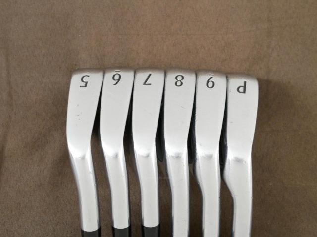 Iron set : Titleist : ชุดเหล็ก Titleist VG3 Forged (Japan Spec. ออกปี 2015) มีเหล็ก 5-Pw (6 ชิ้น) ก้านเหล็ก NS Pro 950 Flex S