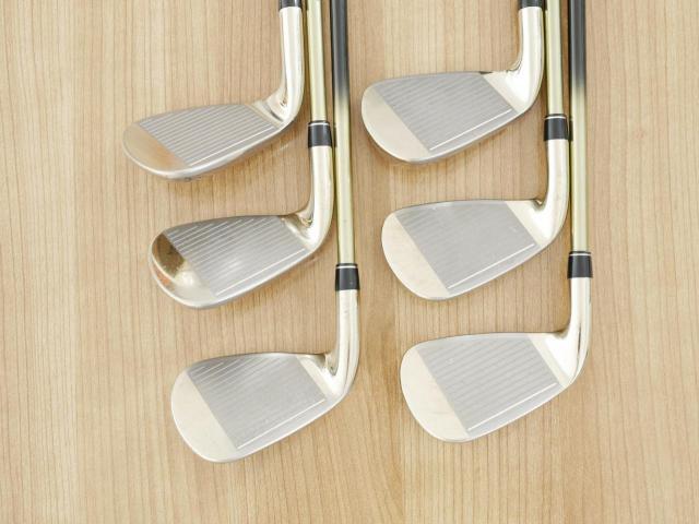 Iron set : PRGR : ชุดเหล็ก PRGR ID Nabla Red Titan (รุ่นท๊อปสุด หน้าเด้ง ไกลมาก) มีเหล็ก 6-Pw,Aw (6 ชิ้น) ก้านกราไฟต์ M-35 Flex R2