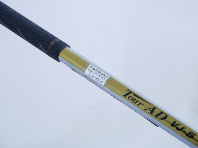Driver : Katana : Katana Voltio III Gold (ออกปี 2015) Loft 10 ก้าน Tour AD VJ-5 Flex R