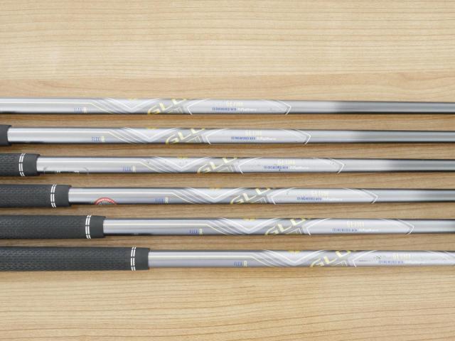 Iron set : Taylormade : ชุดเหล็ก Taylormade Gloire F Forged (รุ่นท๊อปสุด Japan Spec.) มีเหล็ก 5-Pw (6 ชิ้น) ก้านกราไฟต์ Flex R