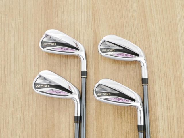 Lady club : All : ชุดเหล็ก Yonex Royal E-Zone (รุ่นปี 2020 หน้าเด้งสุดๆ ตีไกลสุดๆ) มีเหล็ก 7-Pw (4 ชิ้น เหล็ก 6 ระยะเท่าเบอร์ 5 รุ่นอื่น) ก้านกราไฟต์ Flex R (Lady)