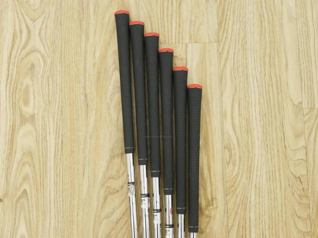 Iron set : Taylormade : ชุดเหล็ก Taylormade M6 (ออกปี 2019 Japan Spec) มีเหล็ก 5-Pw (6 ชิ้น) ก้านเหล็ก REAX 85 Flex S