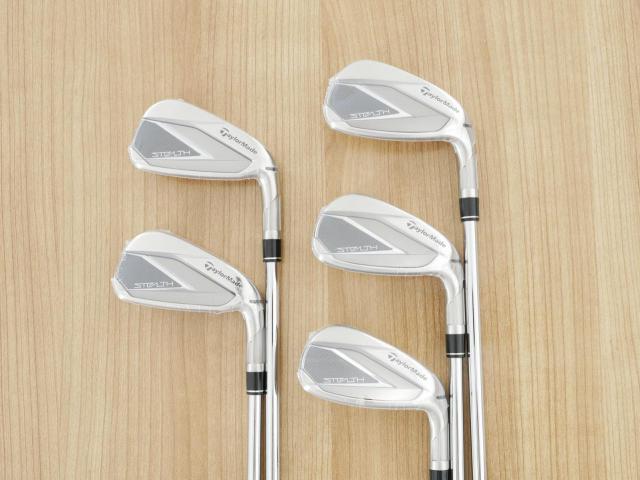 Iron set : Taylormade : **ของใหม่ ยังไม่แกะพลาสติก** ชุดเหล็ก Taylormade Stealth (ออกปี 2022 Japan Spec.) มีเหล็ก 6-Pw (5 ชิ้น) ก้านเหล็ก KBS Max MT 85 Flex S