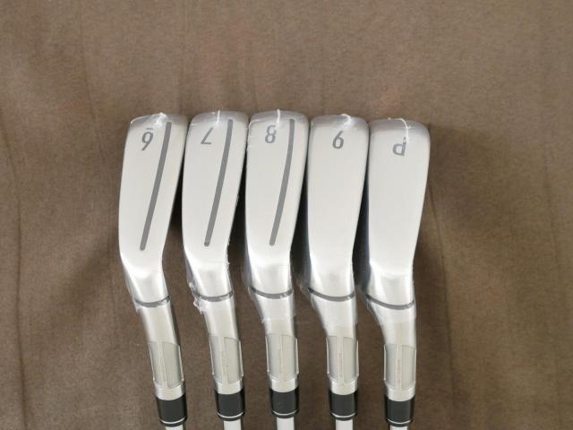 Iron set : Taylormade : **ของใหม่ ยังไม่แกะพลาสติก** ชุดเหล็ก Taylormade Stealth (ออกปี 2022 Japan Spec.) มีเหล็ก 6-Pw (5 ชิ้น) ก้านเหล็ก KBS Max MT 85 Flex S