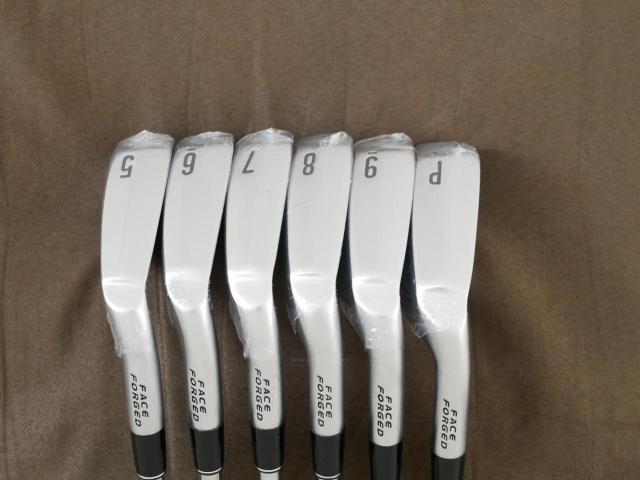 Iron set : Other Brand : **ของใหม่ ยังไม่แกะพลาสติก** ชุดเหล็ก Srixon ZX4 MK II (รุ่นปี 2023 ตีง่าย ไกล) มีเหล็ก 5-Pw (6 ชิ้น) ก้านเหล็ก KBS Tour Lite Flex S