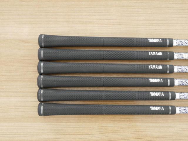 Iron set : Yamaha : ชุดเหล็ก Yamaha Inpres UD+2 (ปี 2018 ตีไกลที่สุด ไกลกว่าเหล็กทั่วไป 2 เบอร์) มีเหล็ก 7-Pw,Aw,As (6 ชิ้น) ก้านกราไฟต์ Flex R