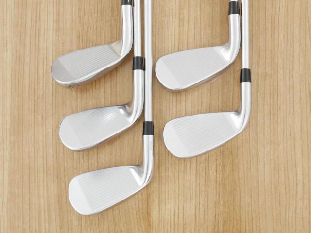 Iron set : Titleist : **มีตำหนิ** ชุดเหล็ก Titleist T400 (ออกปี 2023 ตีง่ายที่สุด ไกลที่สุด) มีเหล็ก 7-Pw,43 (5 ชิ้น) ก้านกราไฟต์ Titleist 3D401 i50 Flex R