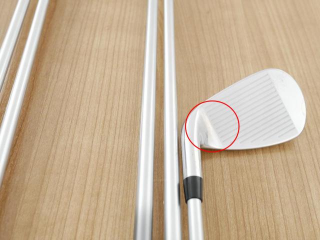 Iron set : Titleist : **มีตำหนิ** ชุดเหล็ก Titleist T400 (ออกปี 2023 ตีง่ายที่สุด ไกลที่สุด) มีเหล็ก 7-Pw,43 (5 ชิ้น) ก้านกราไฟต์ Titleist 3D401 i50 Flex R