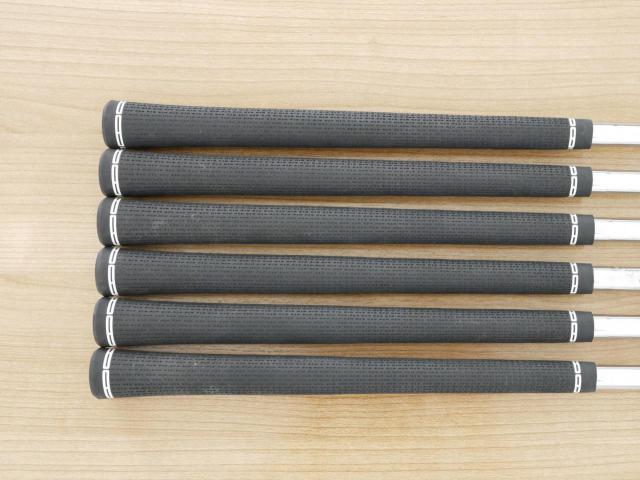 Iron set : Titleist : ชุดเหล็ก Titleist T150 Forged (รุ่นล่าสุด ออกปี 2025 นุ่ม แน่น คม) มีเหล็ก 5-Pw (6 ชิ้น) ก้านเหล็ก True Temper AMT White Flex S