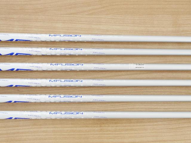 Iron set : Mizuno : ชุดเหล็ก Mizuno JPX 923 Forged (ออกปี 2023 ตัวท๊อป นุ่ม แน่น) มีเหล็ก 5-Pw (6 ชิ้น) ก้านกราไฟต์ Flex SR