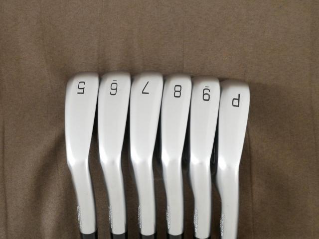 Iron set : Mizuno : ชุดเหล็ก Mizuno JPX 925 Forged (รุ่นล่าสุด ออกปี 2024 ตัวท๊อป นุ่ม แน่น ไกล) มีเหล็ก 5-Pw (6 ชิ้น) ก้านเหล็ก Dynamic Gold 105 R300