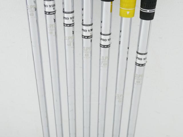 Iron set : Tourstage : ชุดเหล็ก Tourstage X-Blade 701 Forged มีเหล็ก 4-Pw (7 ชิ้น) ก้านเหล็ก NS Pro 950 Flex S