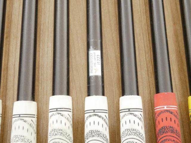 Iron set : XXIO : ชุดเหล็ก XXIO Prime 5 (รุ่นท๊อปสุด หน้าเด้ง) มีเหล็ก 5-Pw,Aw,Sw (8 ชิ้น) ก้าน SP-500 Flex R