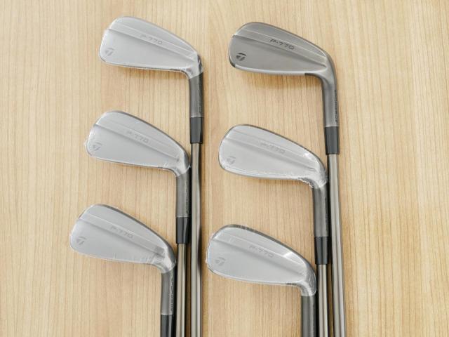 Iron set : Taylormade : **ของใหม่ แต่มีแกะพลาสติกแล้วบางชิ้นนะครับ** ชุดเหล็ก Taylormade P770 Black Forged (หายาก รุ่นล่าสุด ออกปี 2024 นุ่ม แน่น) มีเหล็ก 5-Pw (6 ชิ้น) ก้านเหล็ก Ns Pro Modus 120 Flex S