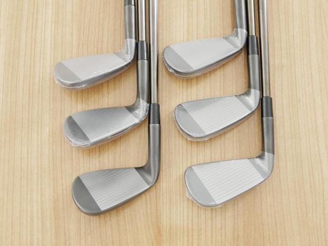 Iron set : Taylormade : **ของใหม่ แต่มีแกะพลาสติกแล้วบางชิ้นนะครับ** ชุดเหล็ก Taylormade P770 Black Forged (หายาก รุ่นล่าสุด ออกปี 2024 นุ่ม แน่น) มีเหล็ก 5-Pw (6 ชิ้น) ก้านเหล็ก Ns Pro Modus 120 Flex S